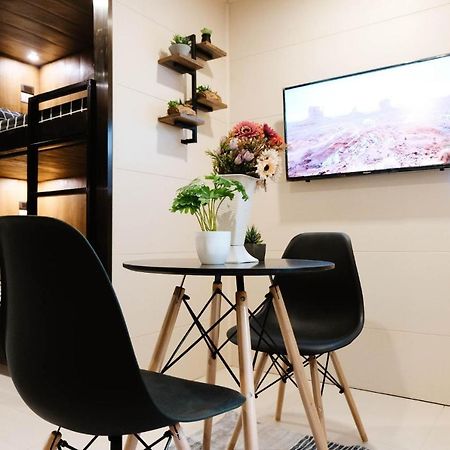 J & J Homestay Coron Eksteriør bilde