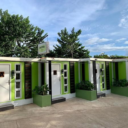 J & J Homestay Coron Eksteriør bilde